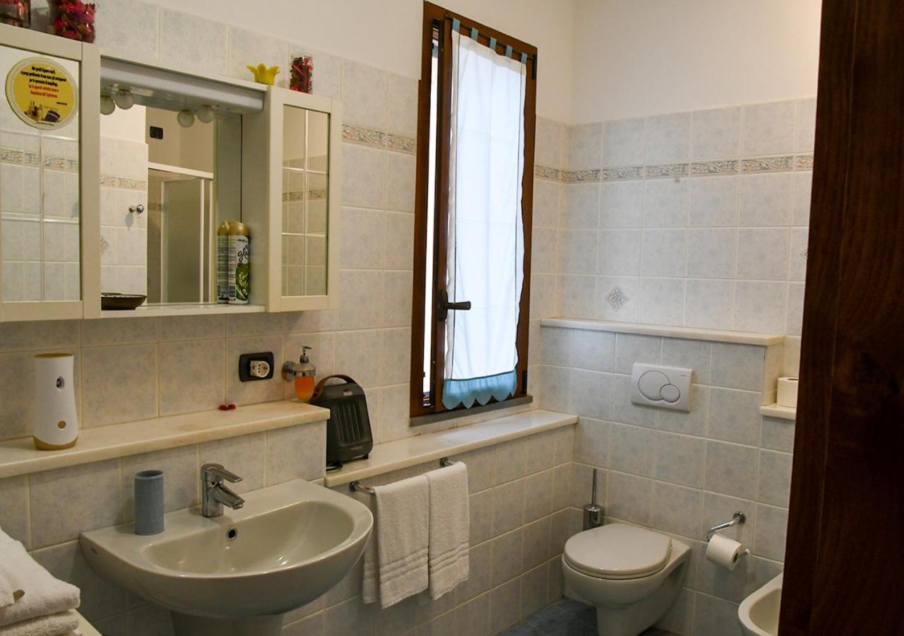 Gli Angeli Agriturismo Villa Cisano sul Neva Kültér fotó