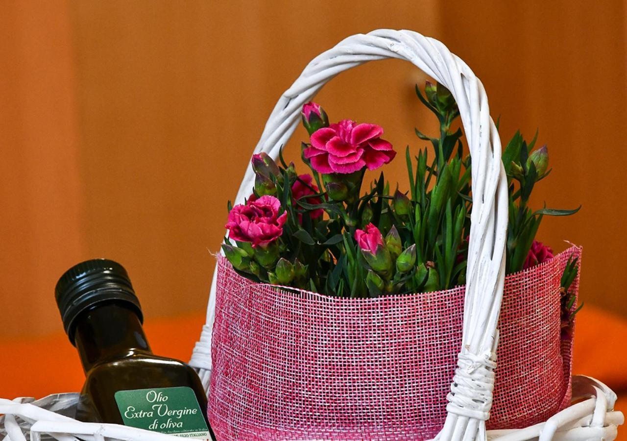 Gli Angeli Agriturismo Villa Cisano sul Neva Kültér fotó