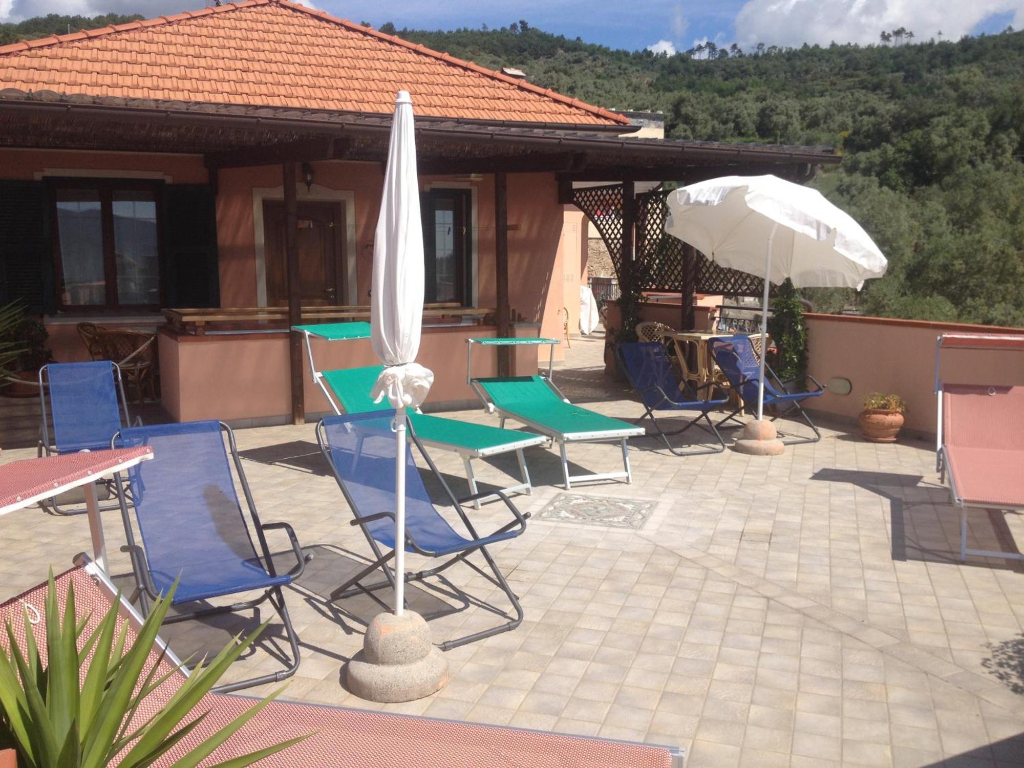 Gli Angeli Agriturismo Villa Cisano sul Neva Kültér fotó